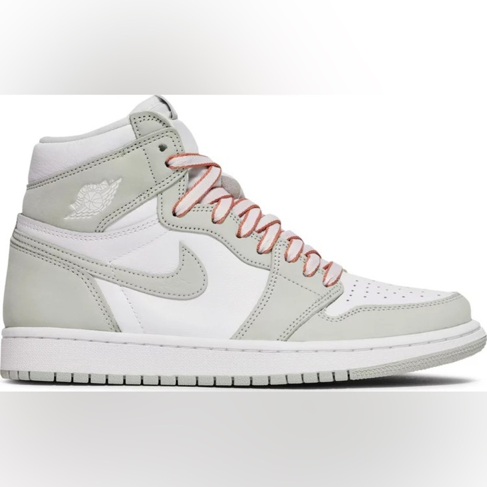 Nike Air Jordan 1 Retro High OG ‘Seafoam’